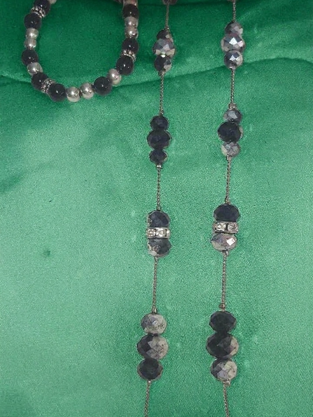 Faceted Black Bead Layered Necklace and Bracelet Set